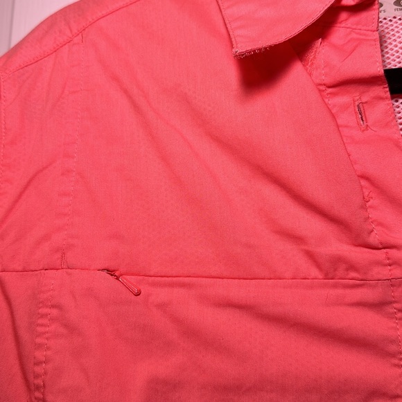 Colombia short sleeve button down fishing top - Picture 3 of 5